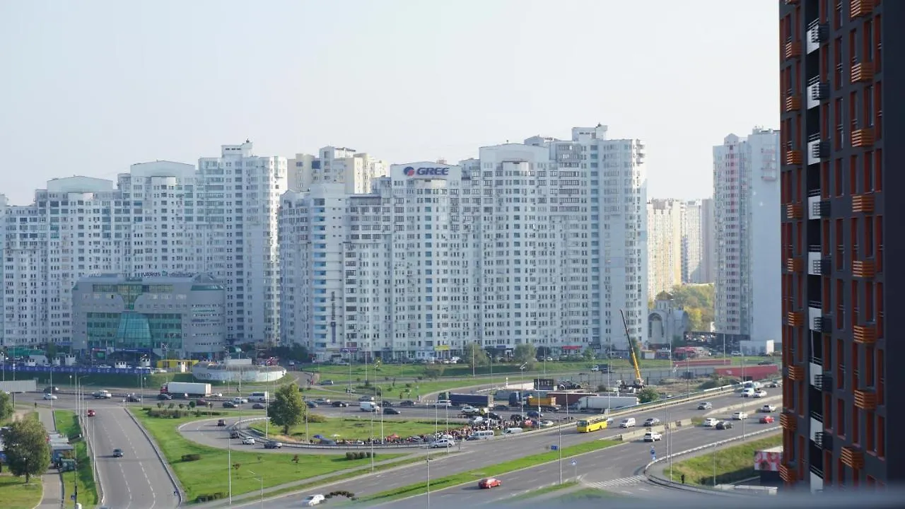 Luxury Apartment Near Metro Station Osokorky Kyiv