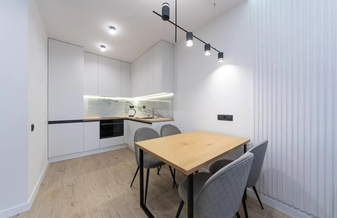 Luxury Apartment Near Metro Station Osokorky Киев
